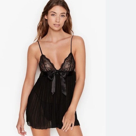 Victoria's Secret Other - Victorias Secret Very Sexy Pleated Babydoll Black A Line Womens Medium